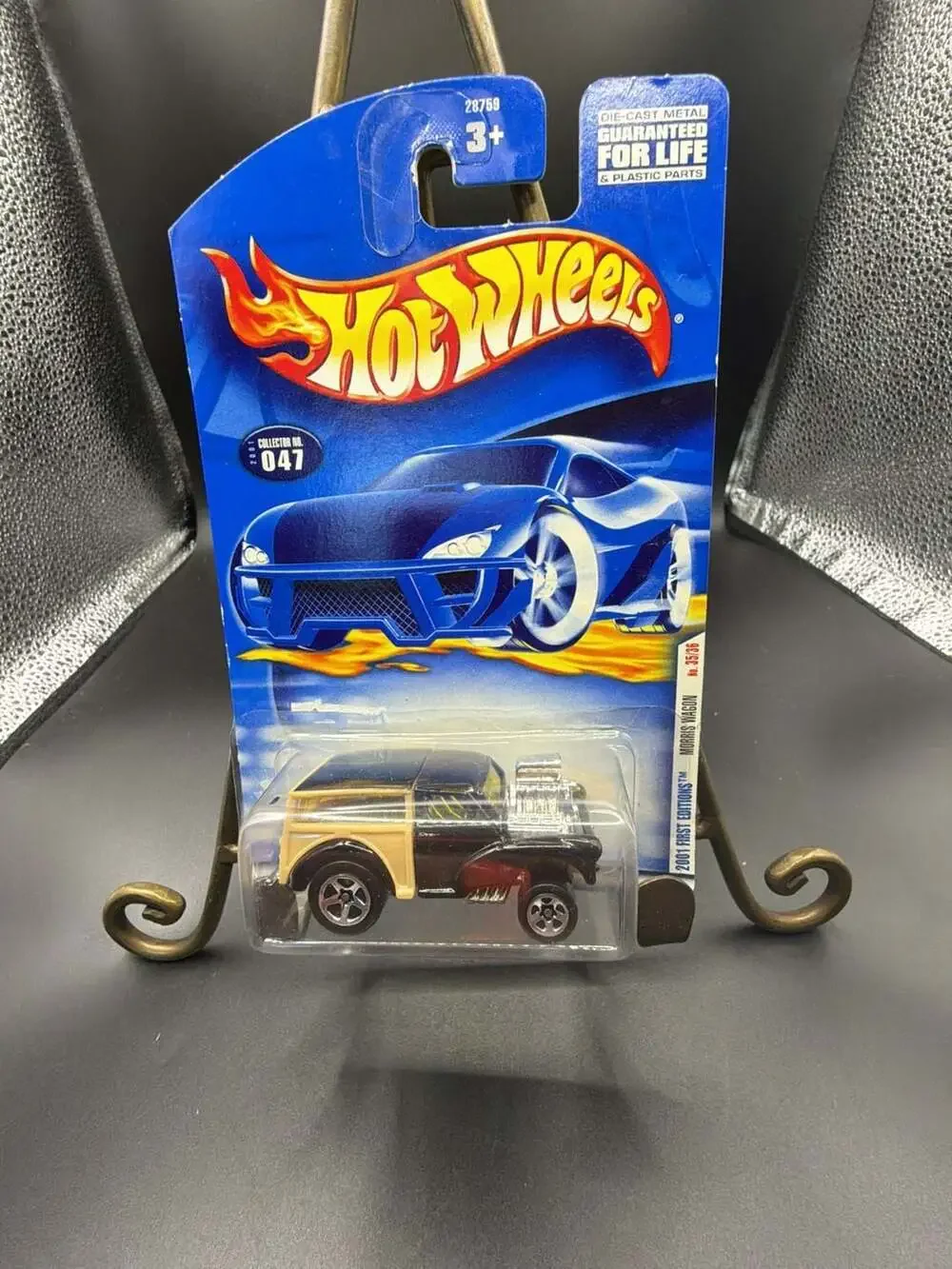 Hot Wheels 2001 First Editions 35/36 Morris Wagon Collector No. 047